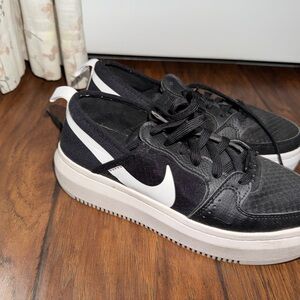 Nike Black and Gray Athletic Shoes